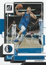 2022-23 Donruss Base Set Davis Bertans #148 card
