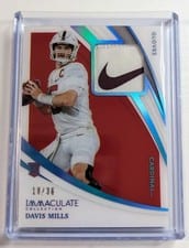 2021 Panini Immaculate Collegiate Gloves Davis Mills #GL-DM card