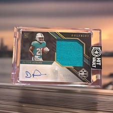 2023 Panini Limited Rookie Patch Autographs Jumbo De'Von Achane #151 card
