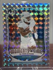 2024 Panini Mosaic Moments in Time De'Von Achane #16 card