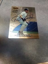 1997 Topps Derek Jeter Autograph card