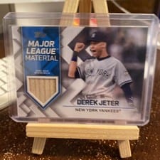2022 Topps Update Major League Material Derek Jeter #MLM-DJ