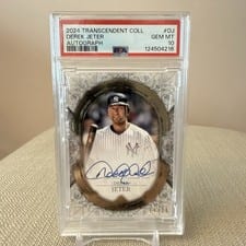 2024 Topps Transcendent Collection Autographs Derek Jeter #TCA-DJ card