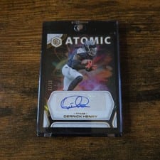 2022 Panini Elements Atomic Autographs Derrick Henry #AA-DH card