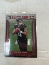 2022 Donruss Optic Elite Series Rookies Autographs Desmond Ridder #ESR-3 card