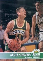 1994-95 Hoops Base Set Detlef Schrempf #206 card
