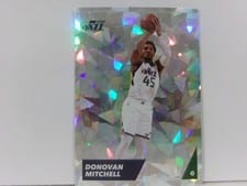 2021-22 Panini NBA Sticker & Card Collection (Brazil) Base Set Donovan Mitchell #48 card