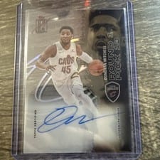 2025-26 Topps Signature Class Veteran Class Crystal Clear Autographs Donovan Mitchell #CCA-DM card