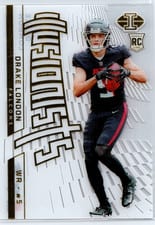 2022 Panini Illusions Illusionists Autographs Drake London #I-16 card