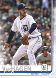 2019 Topps Base Set Drew VerHagen #586 card