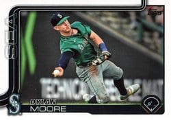 2025 Topps Base Set Dylan Moore #105 card