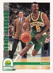 1992-93 Hoops Base Set Eddie Johnson #215 card
