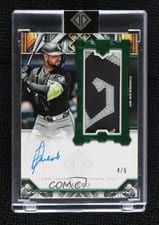 2025 Topps Transcendent Collection Rookie Showcase Patch Autographs Edgar Quero #RSPA-EQ card