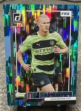 2022 Panini Donruss Erling Haaland Teal #160 card