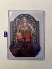 2021-22 Panini Crown Royale Rookie Royalty Evan Mobley #25