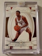 2022 Panini Flawless Collegiate Base Set Evan Mobley #39 card