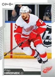 2020-21 O-Pee-Chee Base Set Filip Hronek #350 card