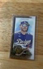 2022 Topps Allen & Ginter Freddie Freeman Mini #18 card