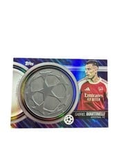 2025-26 Topps UEFA Club Competitions Starball Commemorative Relics Gabriel Martinelli #SCR-GM card