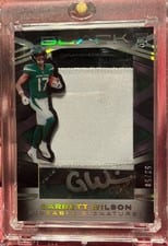 2022 Panini Black Sizeable Signatures Rookie Jersey Garrett Wilson #SSR-GWI card