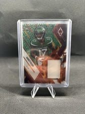 2022 Panini Phoenix Fire Fabrics Garrett Wilson #FIRE-18 card