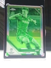 2021 Topps Chrome UEFA Champions League Gavi Night Vision Refractor #25 card
