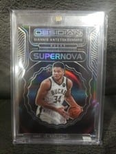 2021-22 Panini Obsidian Supernova Giannis Antetokounmpo #8 card