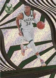 2021-22 Panini Revolution Base Set Giannis Antetokounmpo #4 card