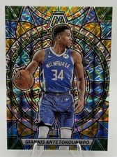 2022-23 Panini Mosaic Stained Glass Giannis Antetokounmpo #8 card