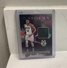 2022-23 Panini Origins Origins Memorabilia Giannis Antetokounmpo #OM-GAM card