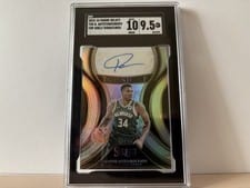 2023-24 Panini Select Top Shelf Signatures Giannis Antetokounmpo #TSS-GIA