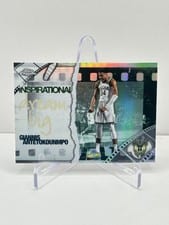 2025 Topps Chrome Inspirational Giannis Antetokounmpo #IP-3 card
