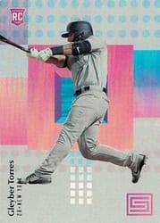2018 Panini Chronicles Status Gleyber Torres #23 card
