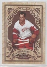 2023-24 O-Pee-Chee Wood Variants Gordie Howe #W-GH card