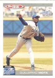 2004 Topps Total Base Set Guillermo Mota #14 card
