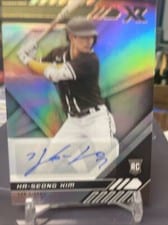 2021 Panini Chronicles XR Autographs Ha-Seong Kim #7 card