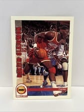 1992-93 Hoops Base Set Hakeem Olajuwon #85 card