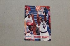1993-94 Hoops Base Set Harvey Grant #223 card