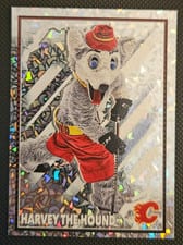 2022 Topps NHL Sticker Harvey the Hound #71 card