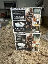 2023 Panini Crown Royale Hobby Box card