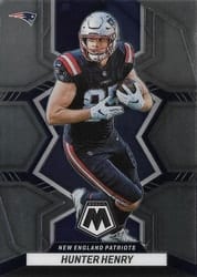 2022 Panini Mosaic Base Set Hunter Henry #136 card