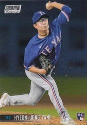 2021 Stadium Club Chrome Base Set Hyeon-jong Yang #360 card