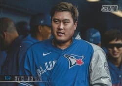 2021 Stadium Club Base Hyun-Jin Ryu #208 card
