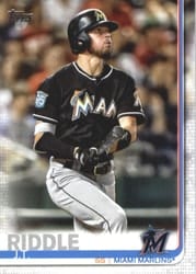 2019 Topps Base Set J.T. Riddle #607 card