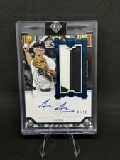 2025 Topps Transcendent Collection Rookie Showcase Patch Autographs Jace Jung #RSPA-JJ card