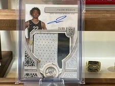 2023-24 Topps Royalty Rookie Patch Autographs Jalen Wilson #103 card
