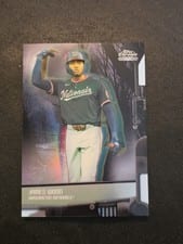 2026 Topps Chrome Black Nocturnal James Wood #NOC-28 card