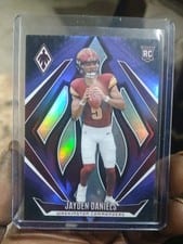 2024 Panini Phoenix Jayden Daniels #198 card
