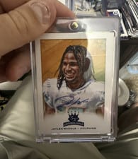 2021 Panini Chronicles Gridiron Kings Signatures Jaylen Waddle #GK-26 card