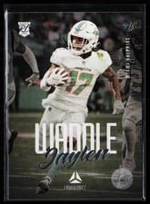 2021 Panini Chronicles Luminance Jaylen Waddle #213 card